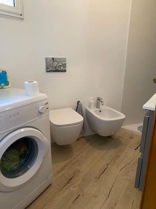 Ca Rara Pied A Terre Apartment Marina Di Carrara Luaran gambar
